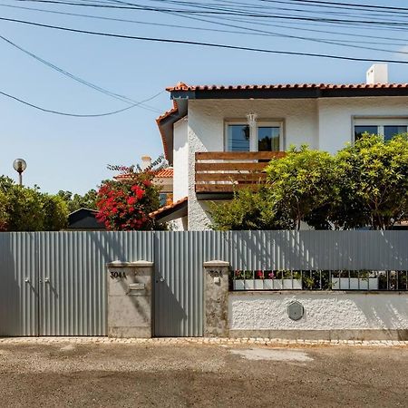 Traditional Villa In S Pedro , Estoril Alapraia Екстериор снимка